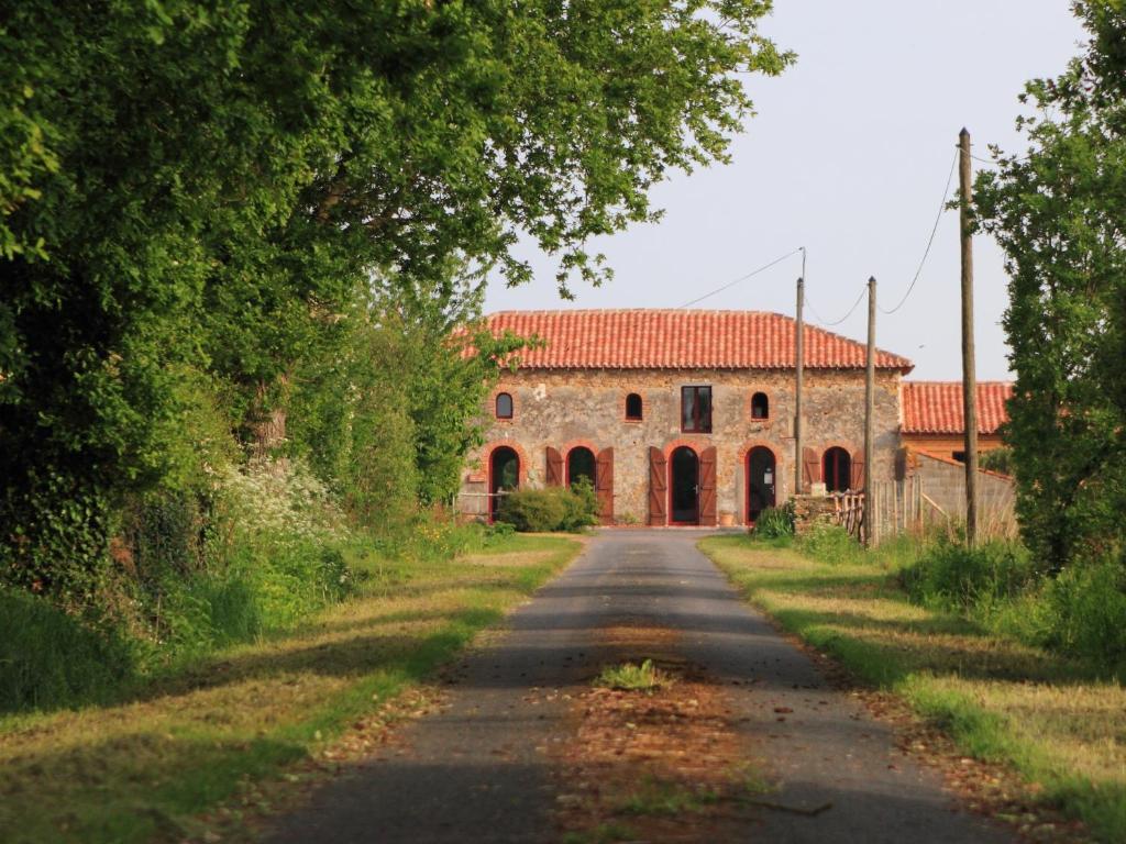 Chambres D'Hotes Le Chateau Rouge Saint-Germain-sur-Moine Eksteriør bilde